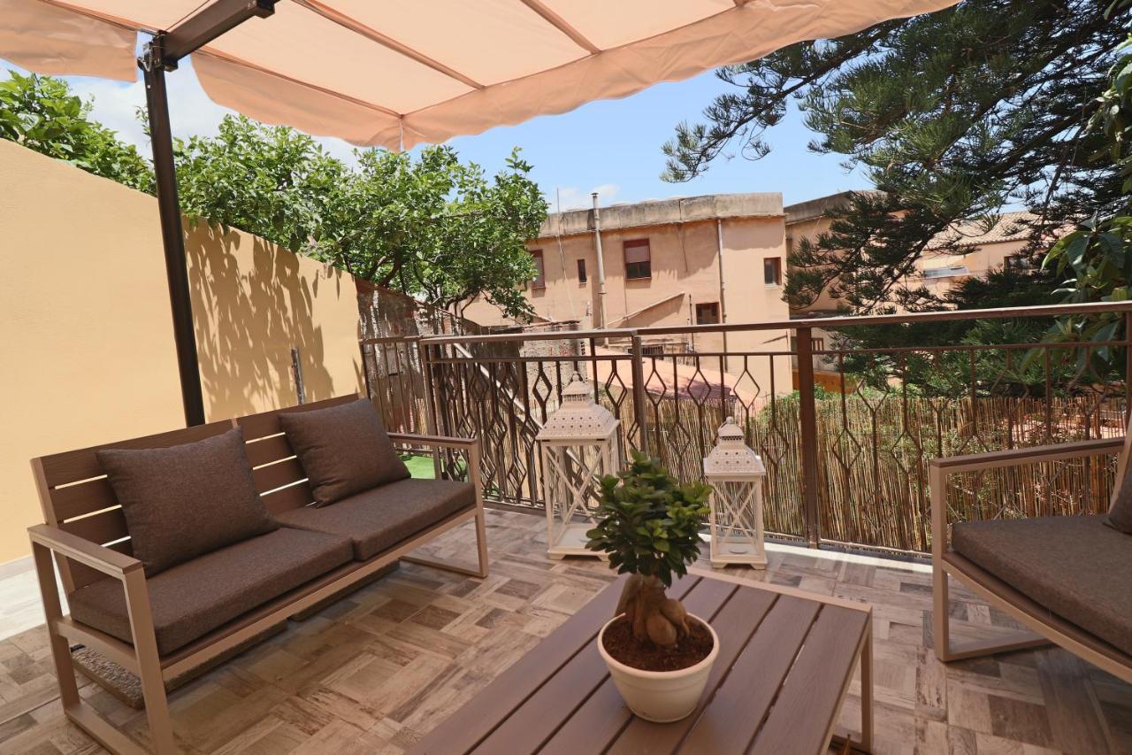 Beb Omare Agrigento Bed & Breakfast Exterior photo