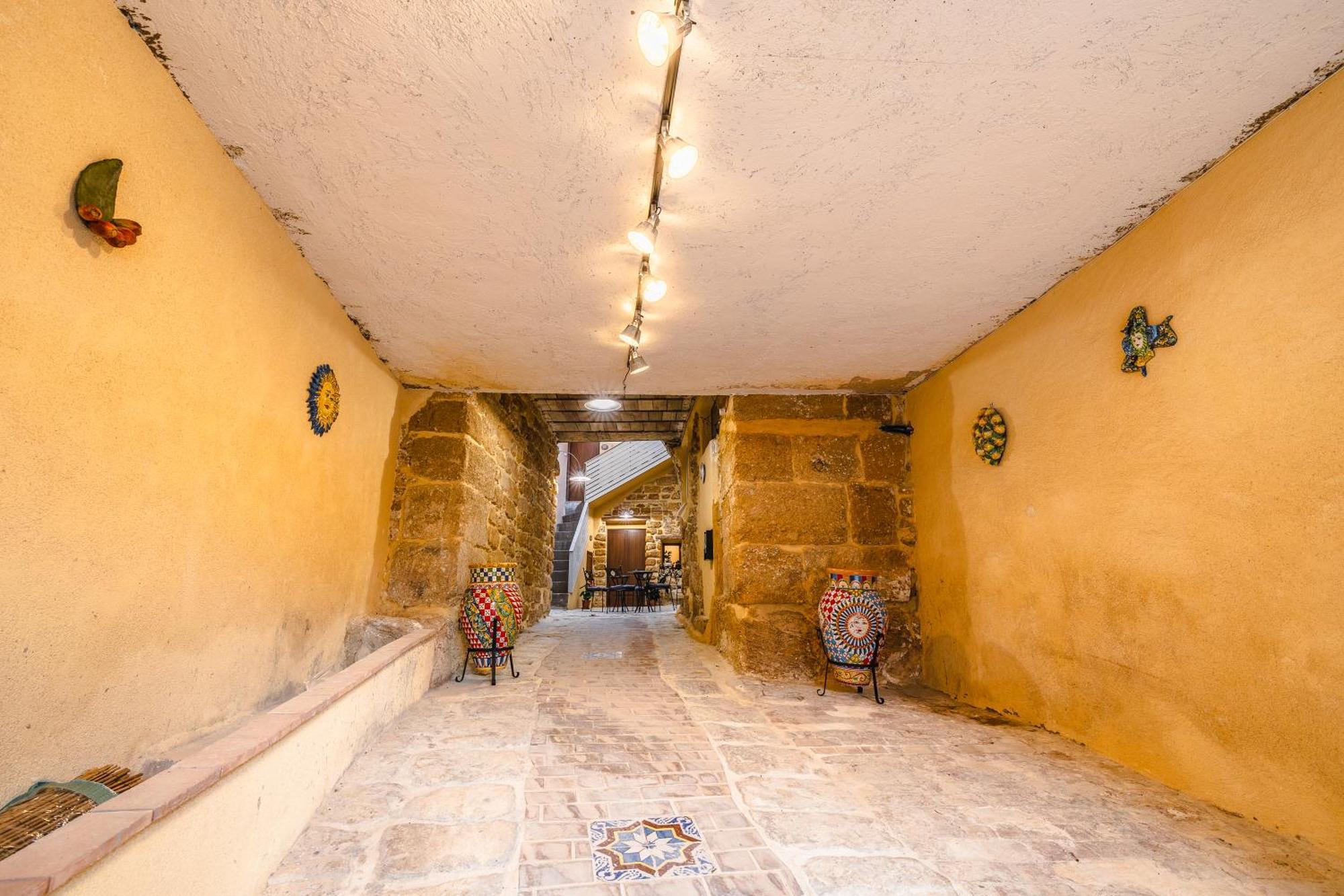 Beb Omare Agrigento Bed & Breakfast Exterior photo